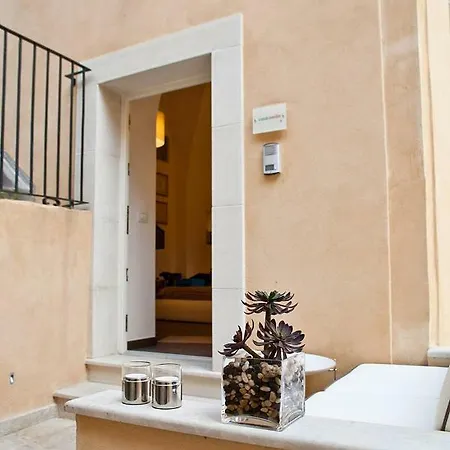 Casa Castellet * Modica
